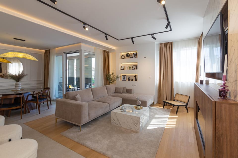 TV and multimedia, Living room, Seating area