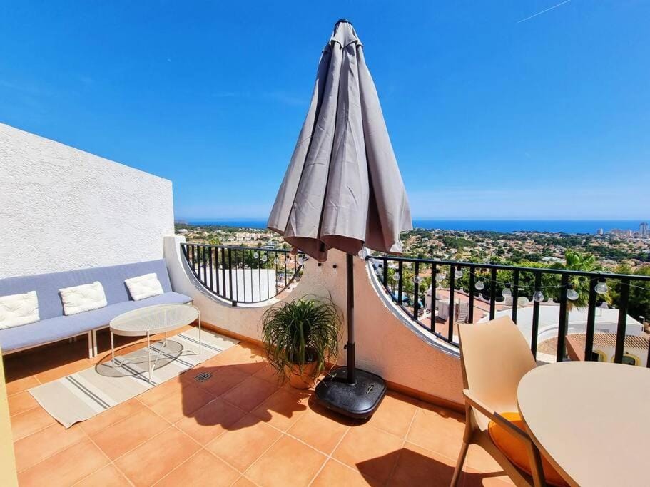 Flamingo Apartment - Imperial Park - Sea View, 6 Pools, Terrace Apartment in Calp