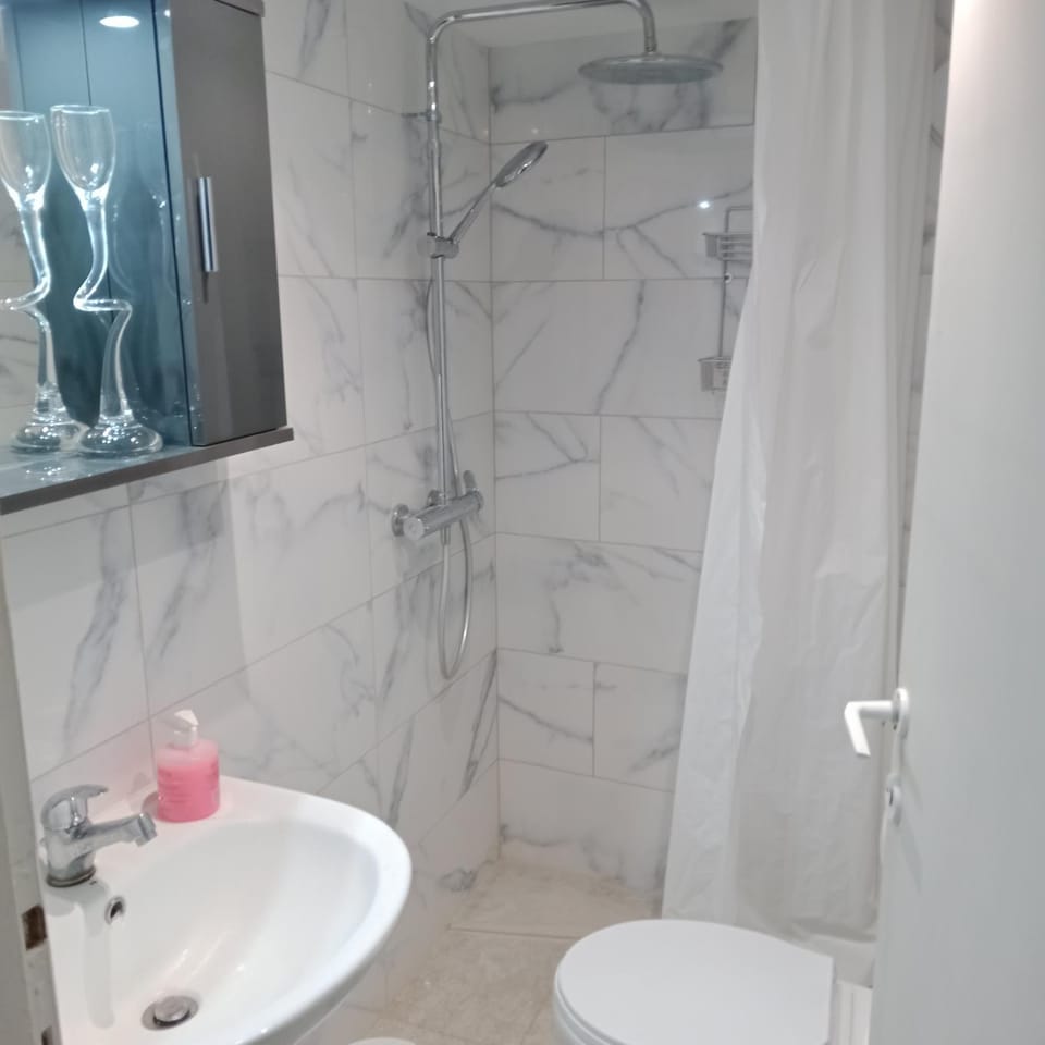 APARTMENT PEREA THESSALONIKI Apartment in Decentralized Administration of Macedonia and Thrace