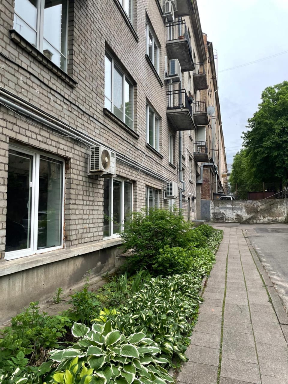 Property building, Spring, Garden