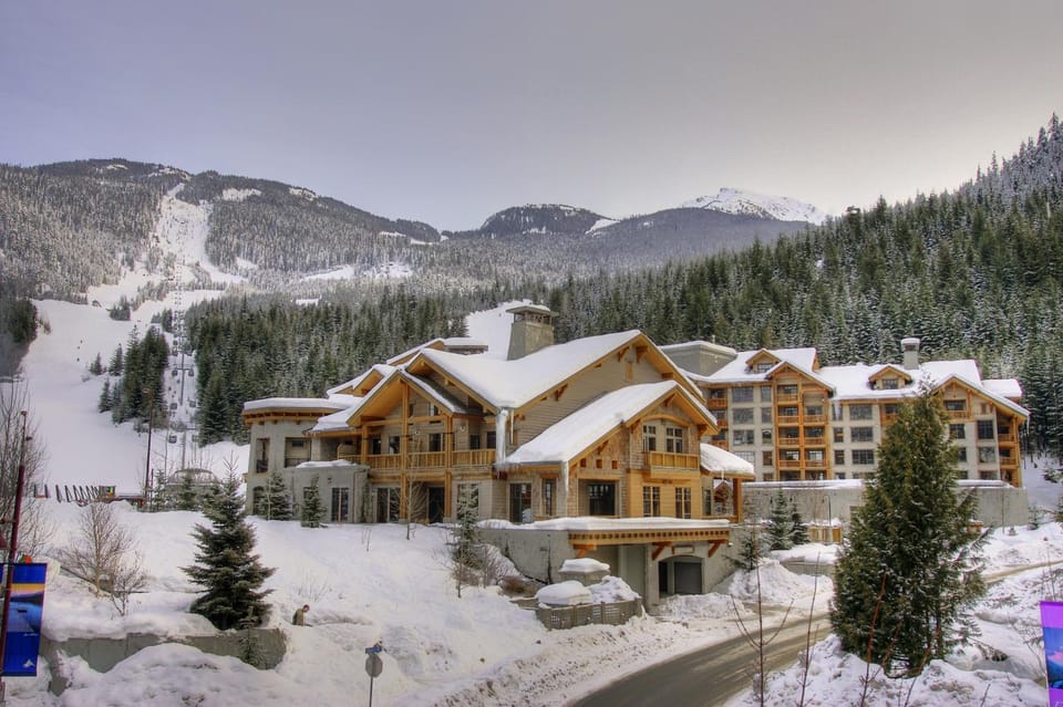 Property building, Winter