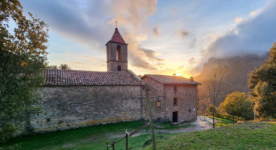 Nearby landmark, Natural landscape, Landmark view, Sunset