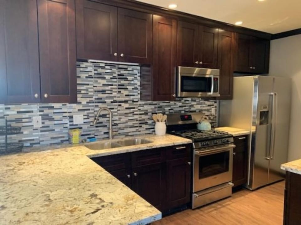RR-Edgewater 16 Apartment in June Lake