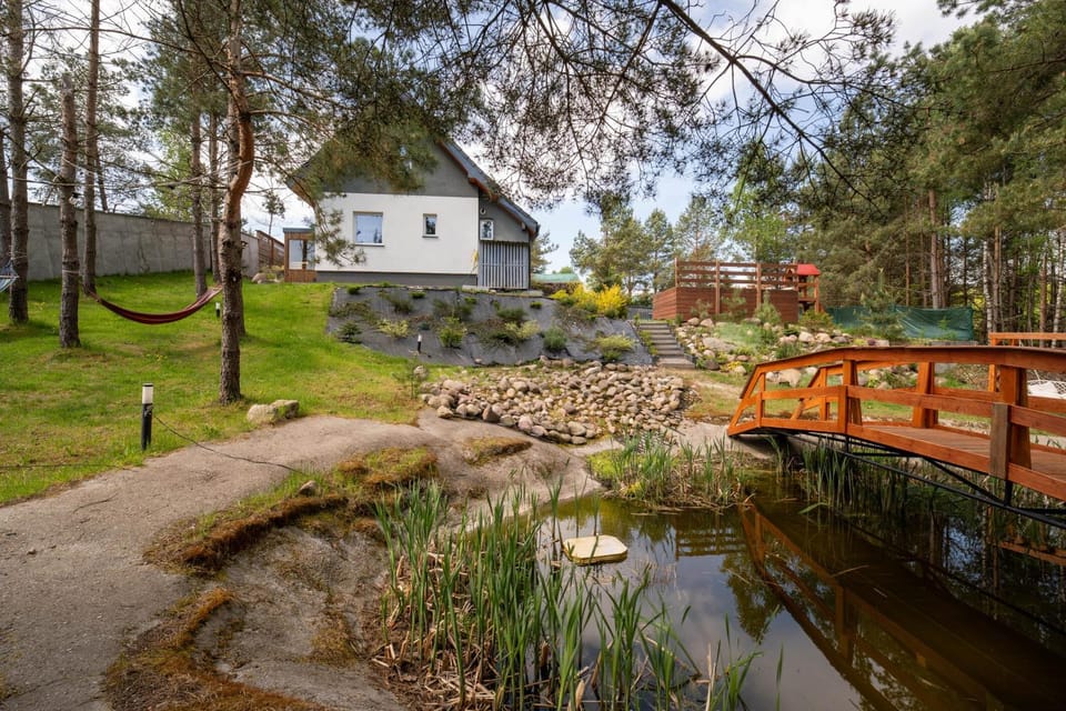 ,,Dom Na Skarpie'' z jacuzzi, sauną i basenem letnim House in Pomeranian Voivodeship