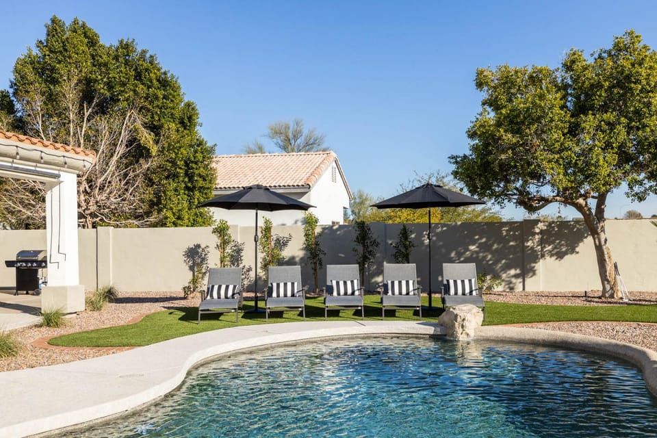 Glendale Grovers House in Glendale