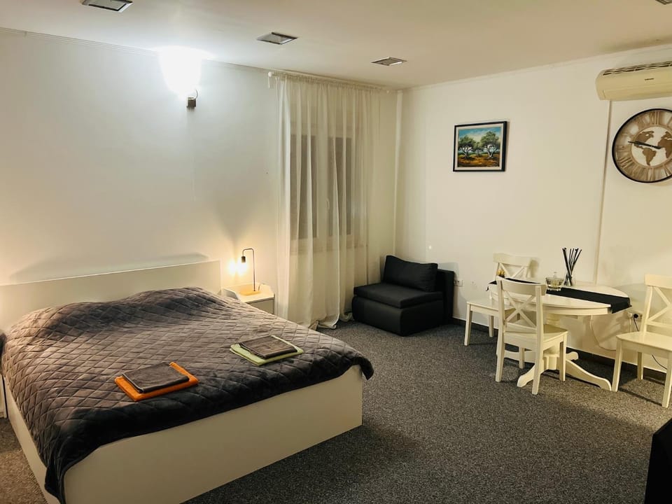 WHOLE HOUSE FOREST-yard and BBQ, private parking House in Rijeka