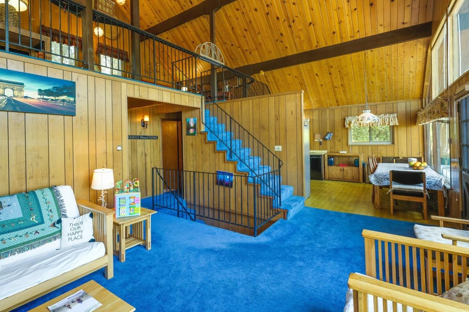 Hike, Bike and Golf Peaceful Cabin in Twain Harte! Cabin in Twain Harte