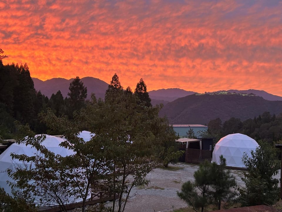 Ｋ&Ｂグランピング　天空の城 Luxury tent in Hyogo Prefecture