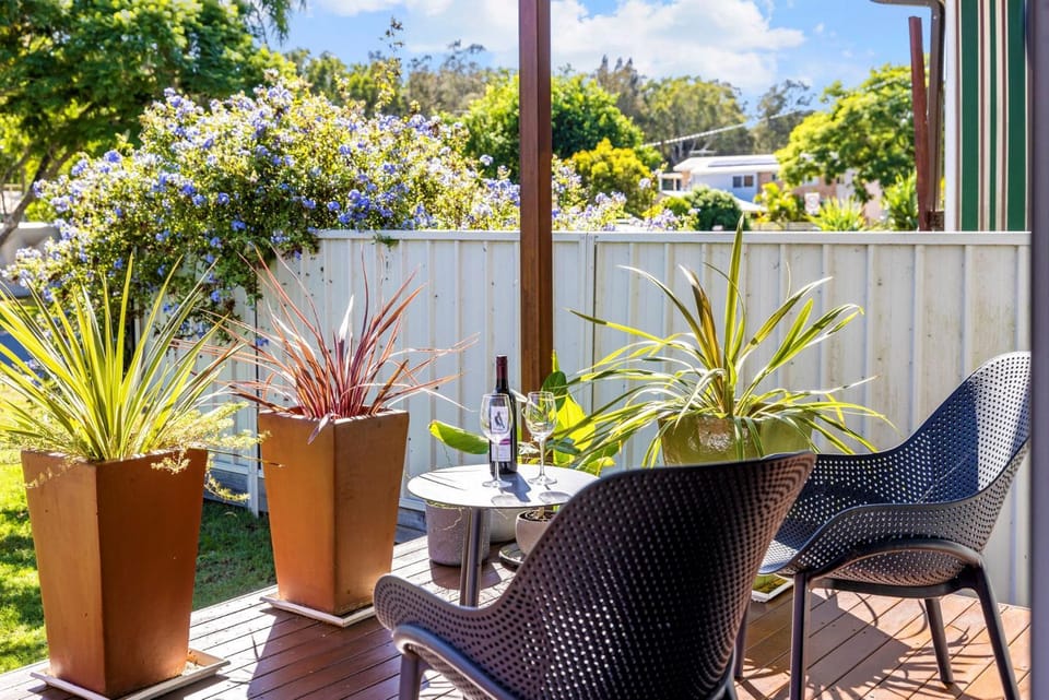 Patio, Spring, Day, Garden, View (from property/room), Balcony/Terrace, Garden view