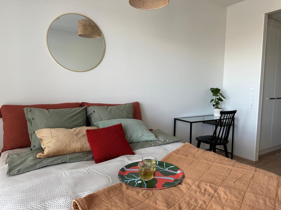 Bed, Photo of the whole room