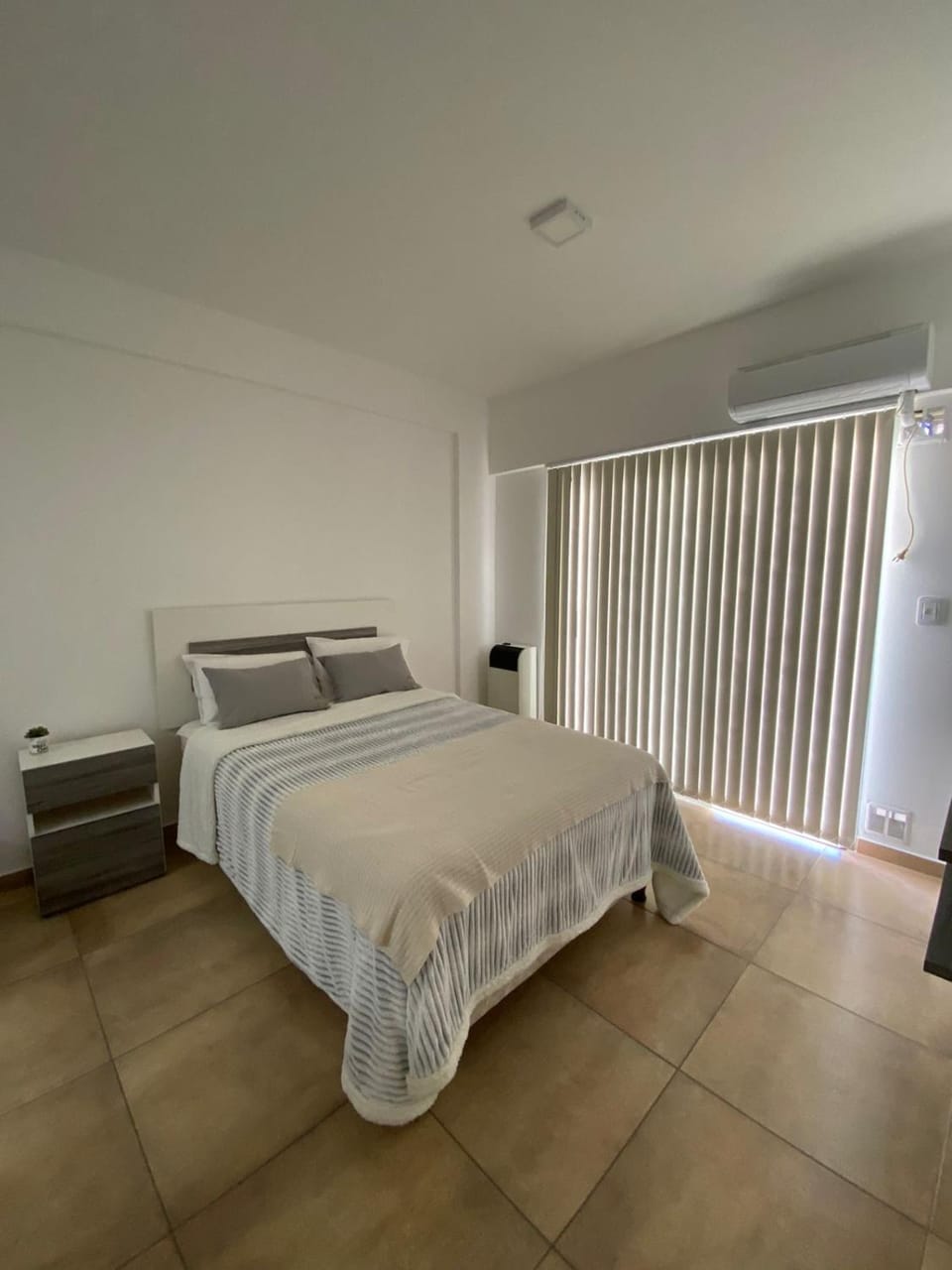 Plaza Moreno Apartment in La Plata