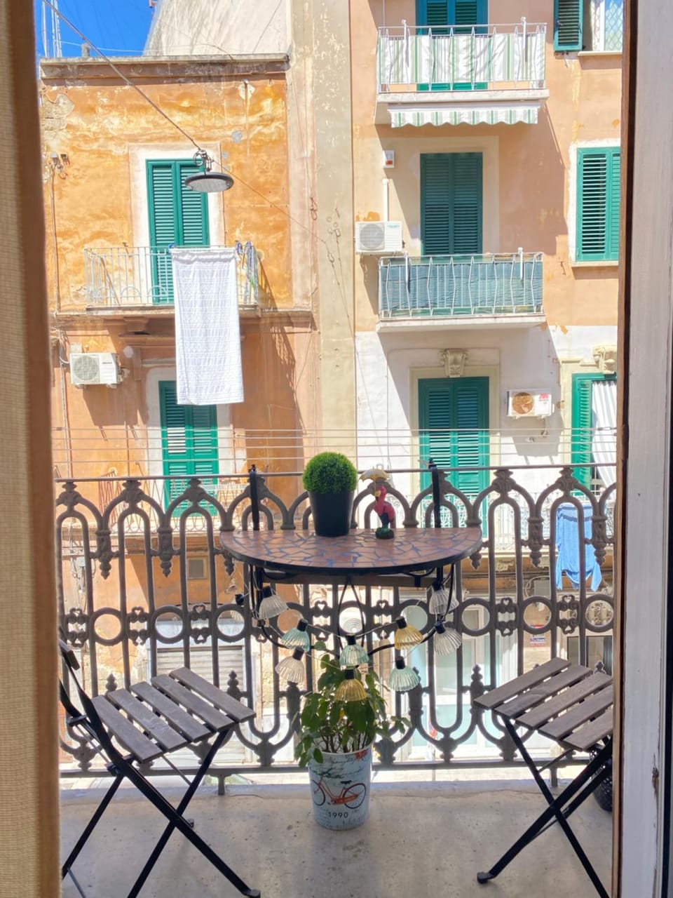 Property building, Day, View (from property/room), Balcony/Terrace