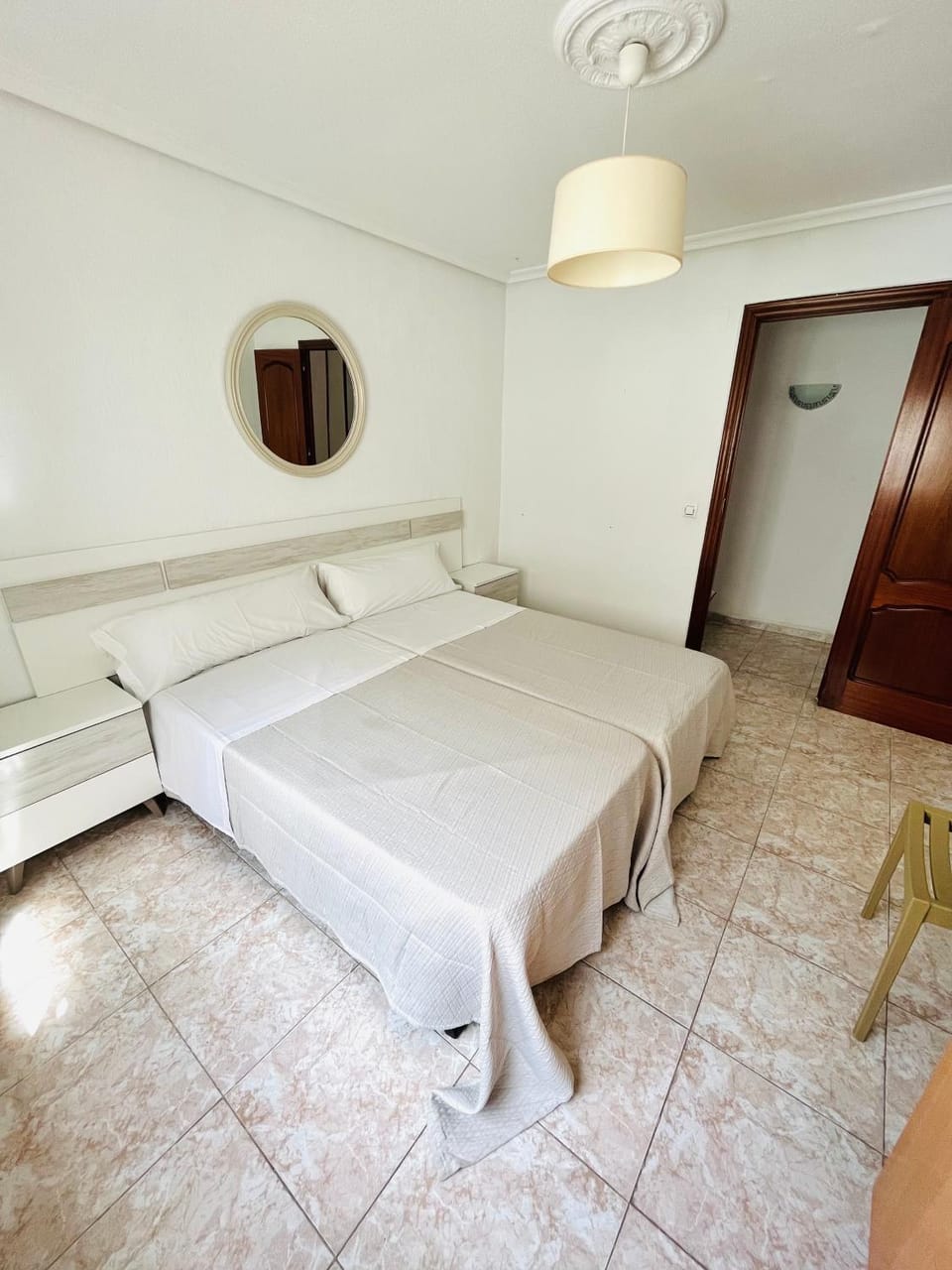 Bed, Photo of the whole room, Bedroom, wardrobe