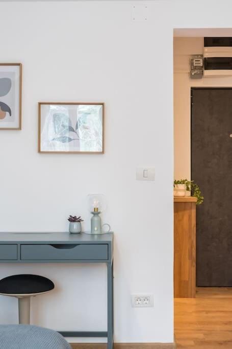 Charming Studio - City Center Apartment in Bucharest