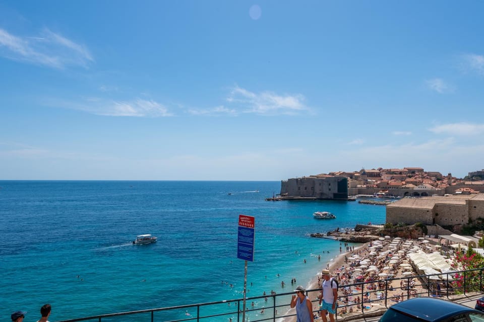 Nearby landmark, Day, People, Natural landscape, Beach, Evening entertainment, Pool view, Sea view, Swimming pool, group of guests, sunbed