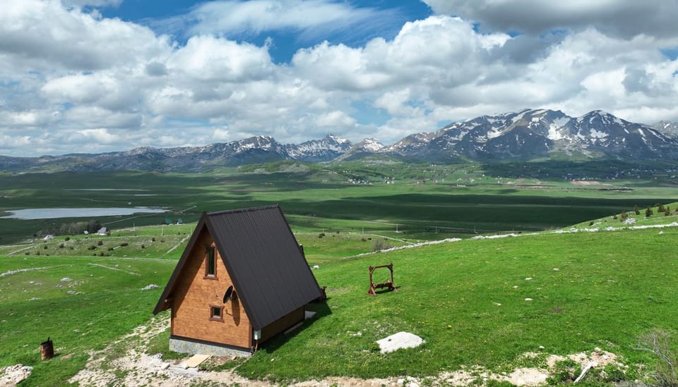 Natural landscape, Lake view, Mountain view