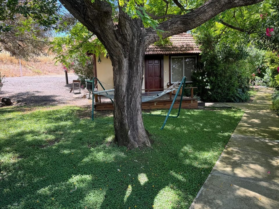 אמיתי נוף קסום House in North District
