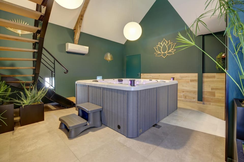 Hot Tub