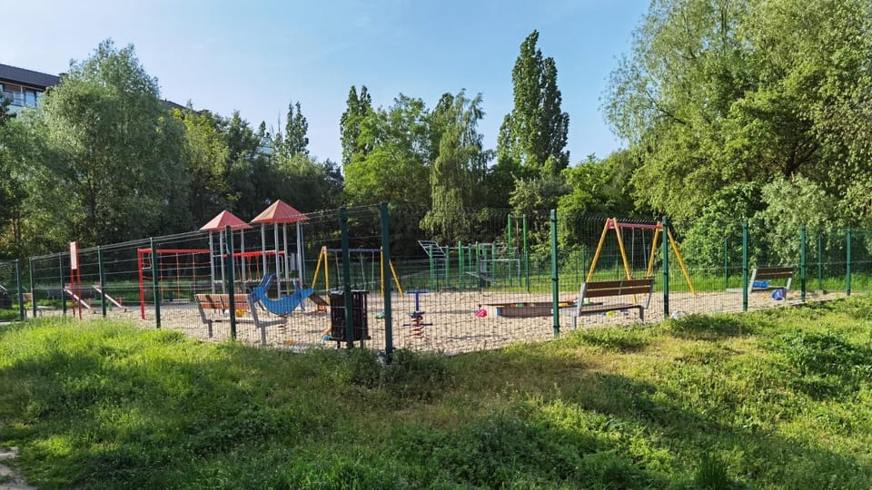 Nearby landmark, Children play ground