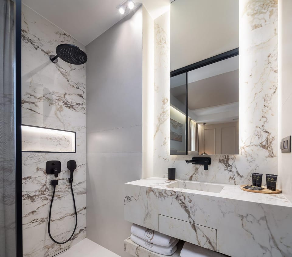 Bathroom, Bedroom