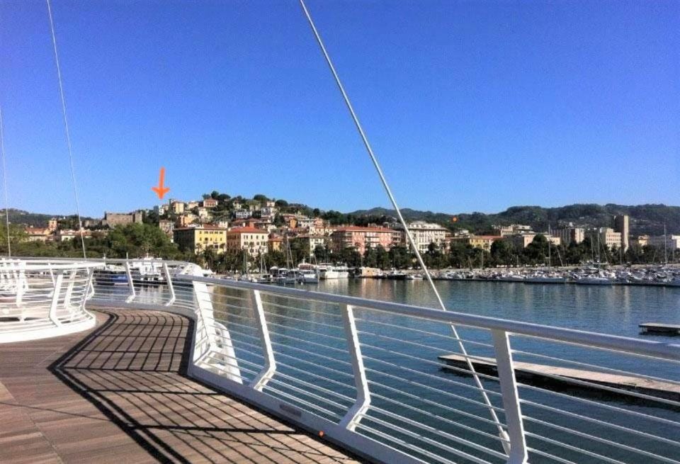 Garden & View Apartment in La Spezia