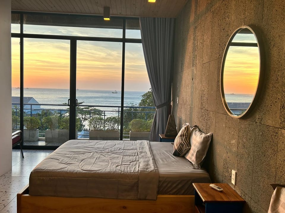 View (from property/room), View (from property/room)