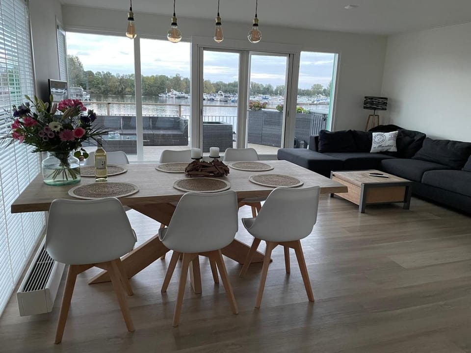 Food, Sea view