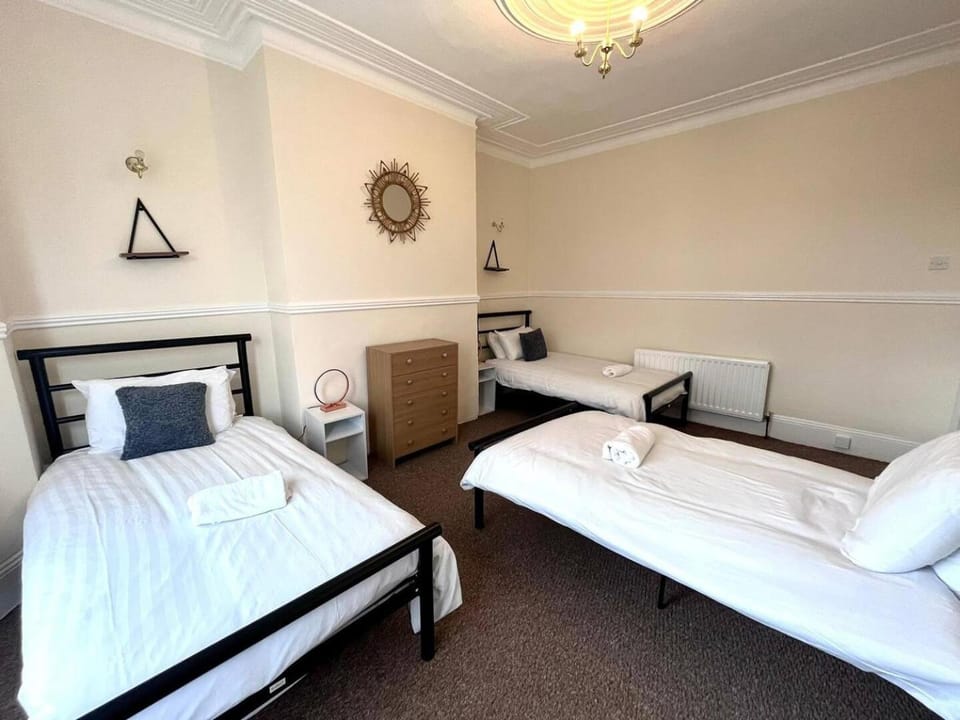 The 3 Bedroom Home Apartment in Gateshead