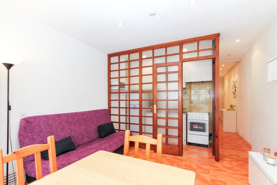 Kitchen or kitchenette, Living room, Dining area