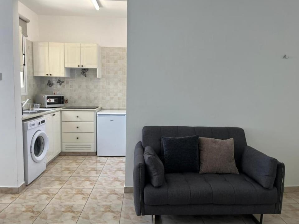 Laertis 2 Complex, Studio Apartment 106 - By NOMA STAYS Cyprus Apartment in Paphos