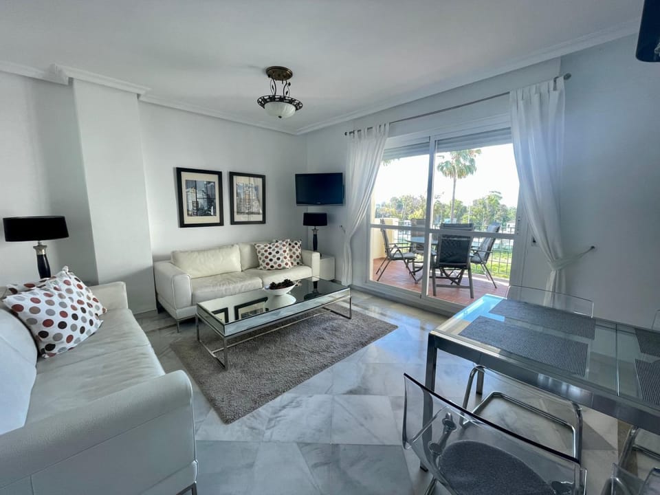 Stunning 2Bed Apartment in Marbella - Pto Banus Apartment in Marbella