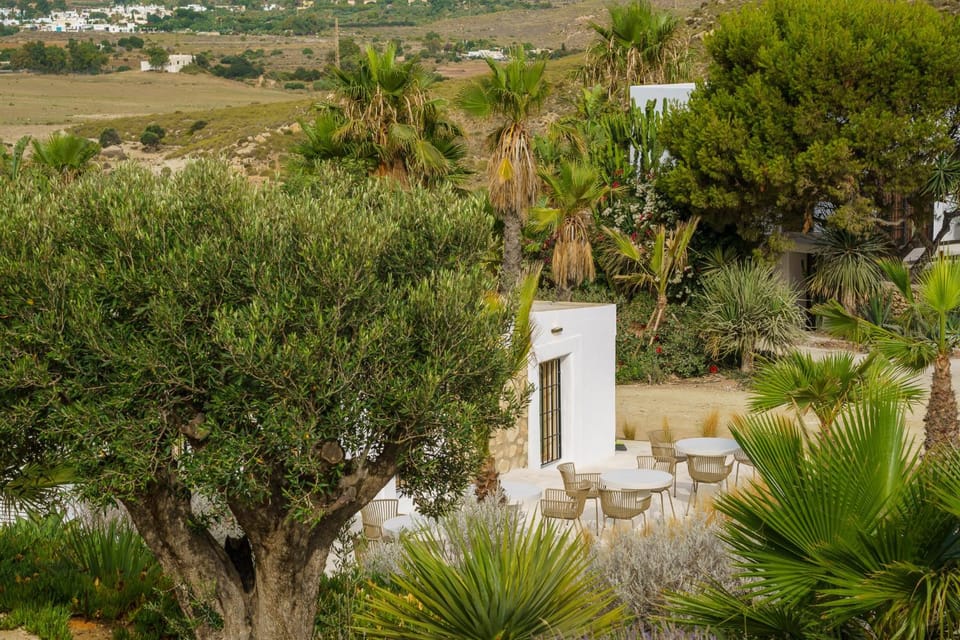 Property building, Natural landscape, Garden view, Breakfast