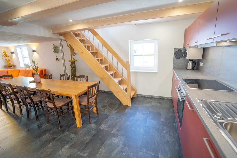 Fewo Schwarzwaldstern 2, Todtnau, 4 Schlafzimmer Apartment in Baden-Württemberg
