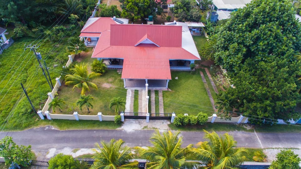 Property building, Bird's eye view
