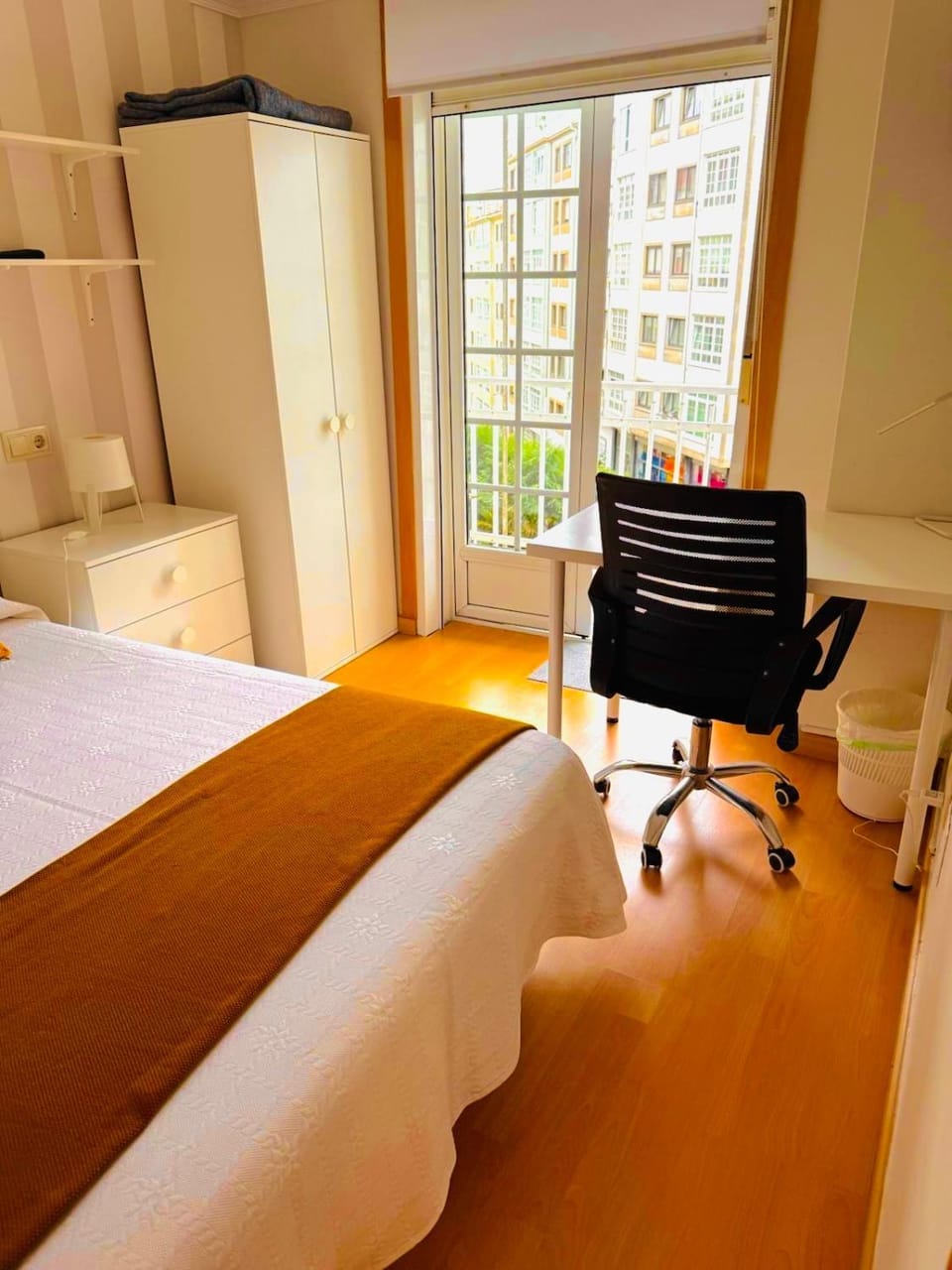 Family & Groups Space, Santiago Center II - No Kitchen Apartment in Santiago de Compostela