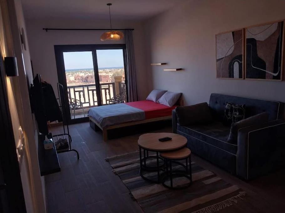 Chic Seaview Studio + Private Roof - Nabq Bay Apartment in South Sinai Governorate