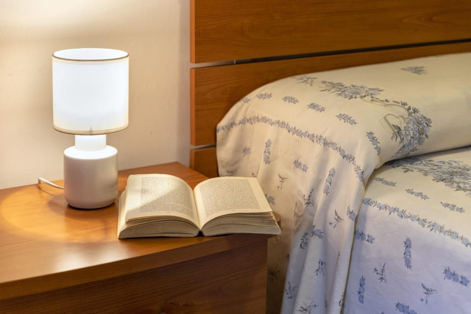 Living room, Bedroom