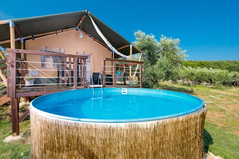 Property building, Patio, Swimming pool