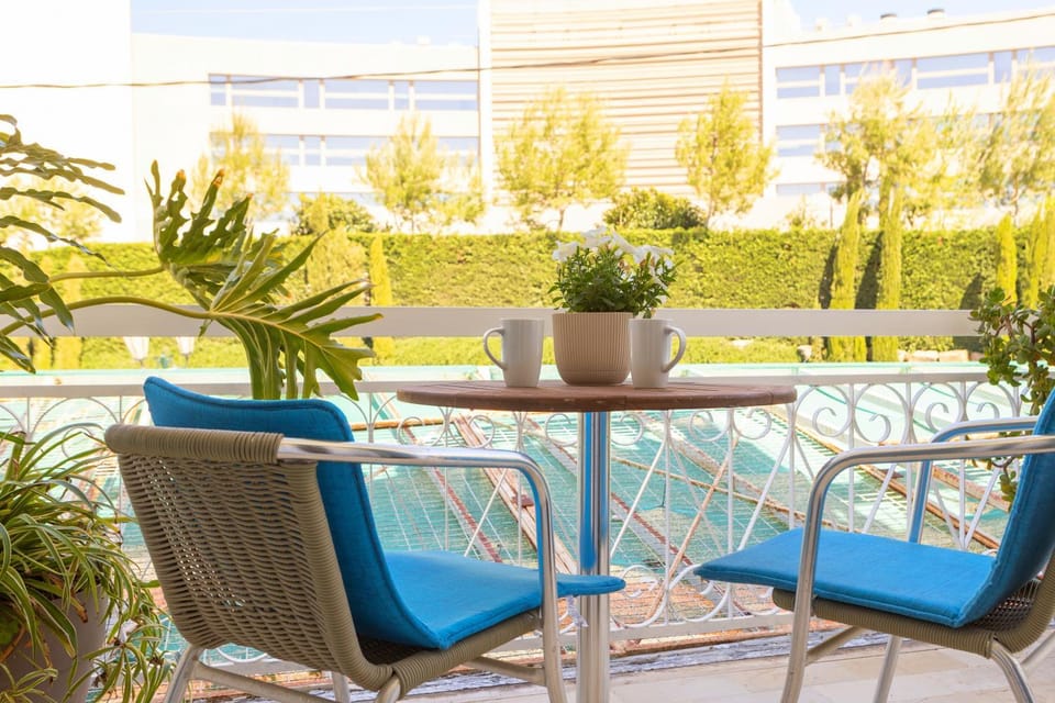 View (from property/room), Balcony/Terrace