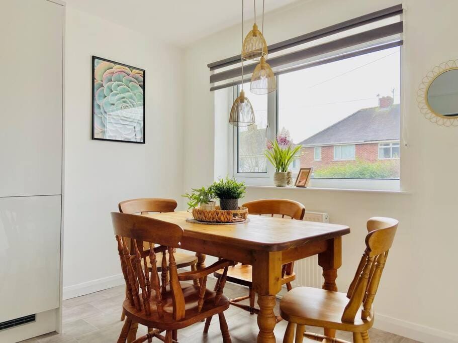 uSnooz - Cosy house, 2 bed, parking House in Calderdale