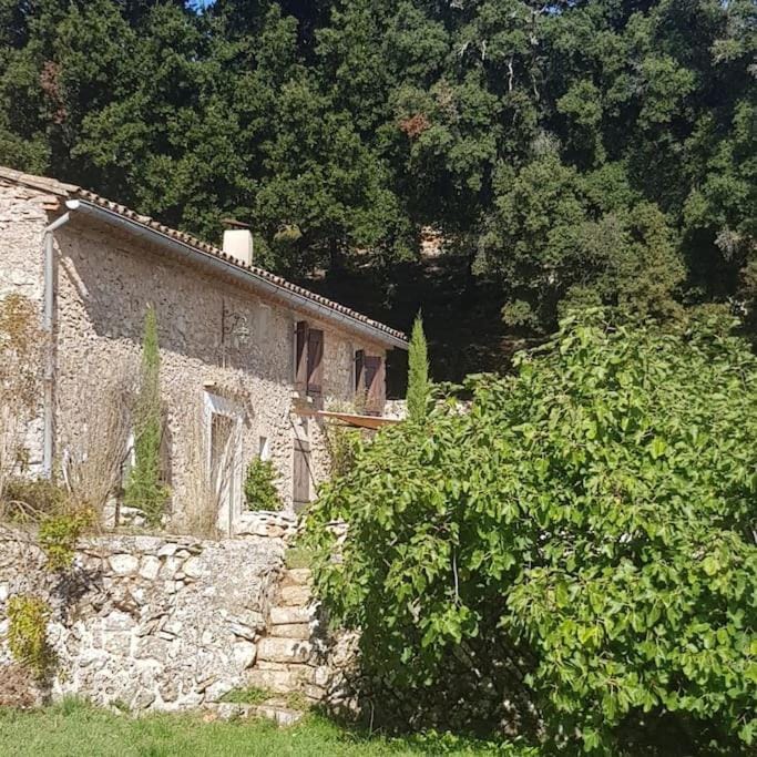 La Bastide Basse Nature Piscine à 3 quarts d'heure de la mer Country House in French Riviera