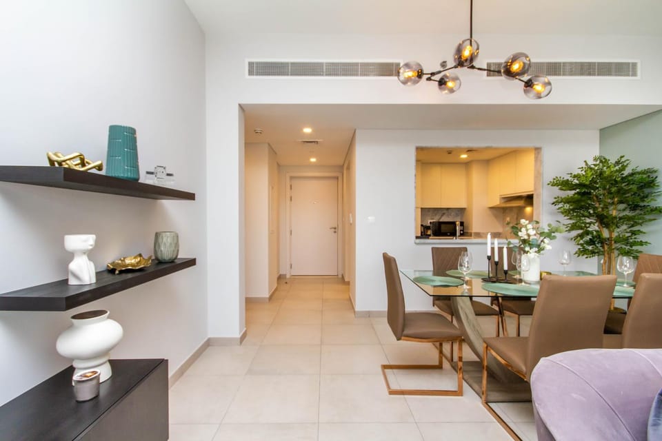 Living room, Decorative detail, Seating area, Dining area
