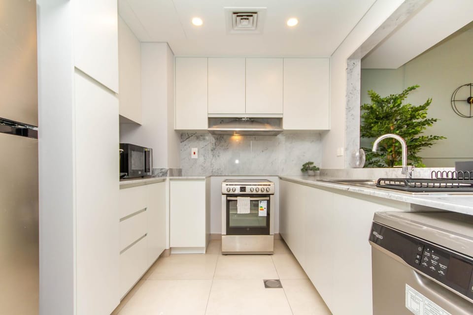 dishwasher, minibar, pet friendly, stove, kitchen