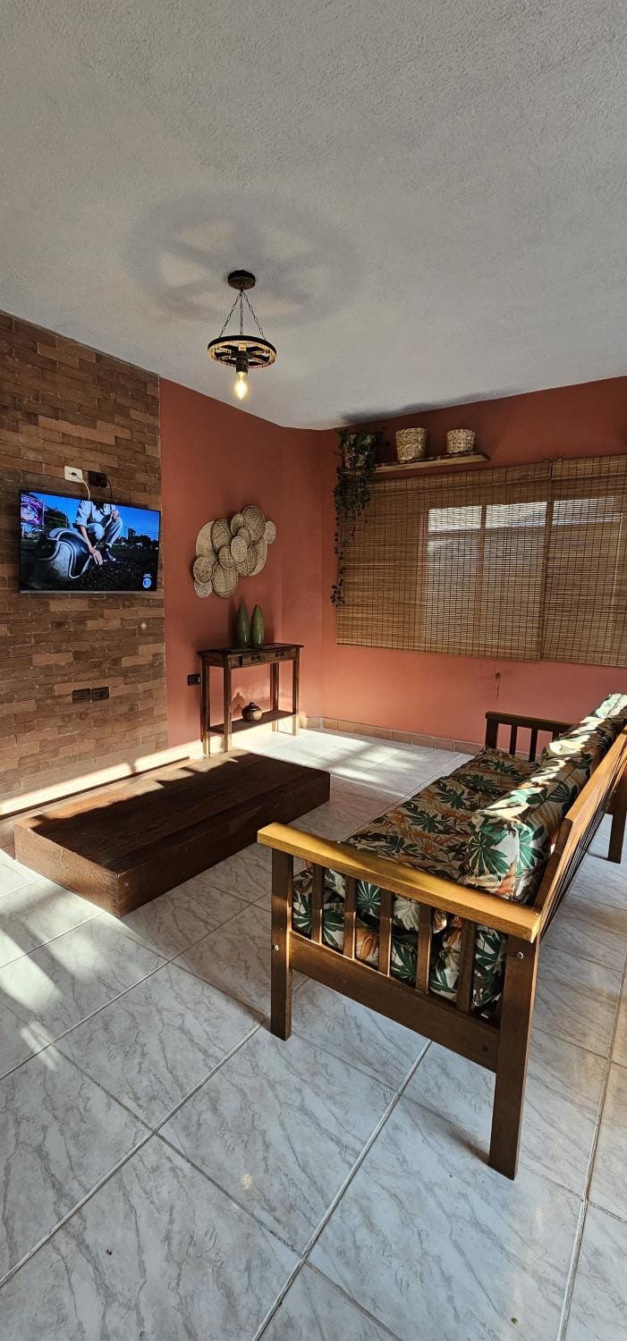 Communal lounge/ TV room, Communal lounge/ TV room, TV and multimedia, Living room, Seating area, Evening entertainment