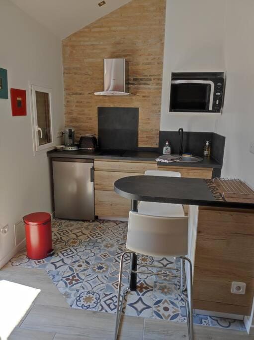 Studio de charme indépendant House in Nouvelle-Aquitaine