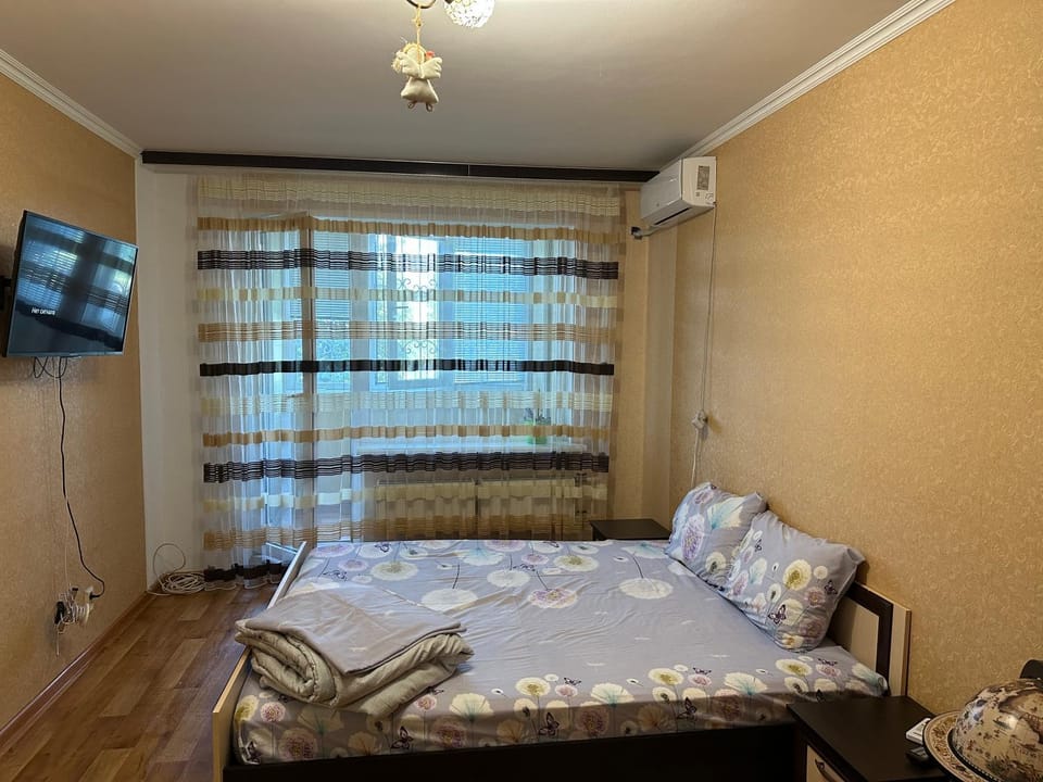 Квартира з видом на Дніпро Apartment in Ukraine