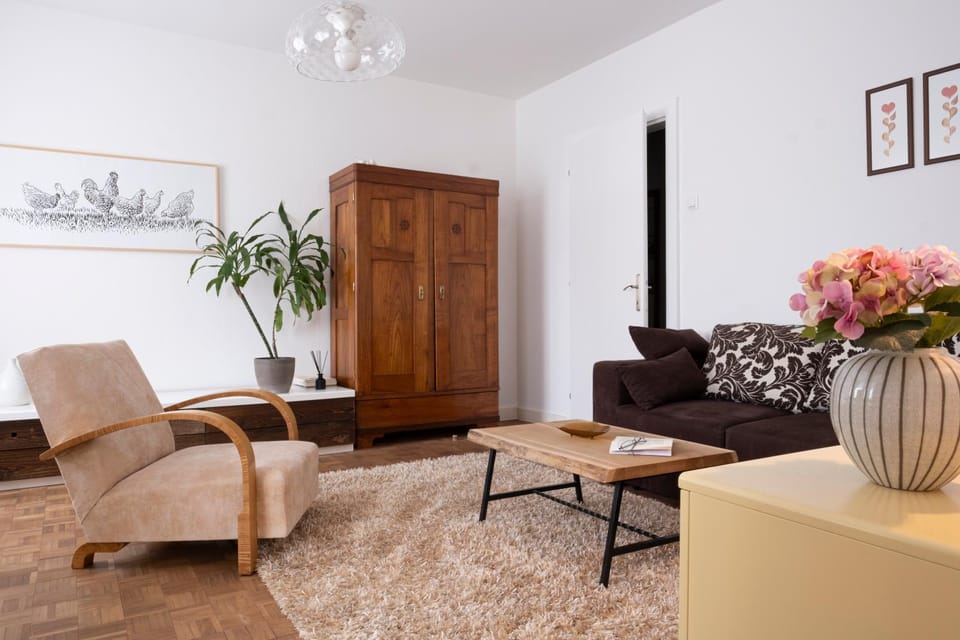 Living room, Seating area, wardrobe
