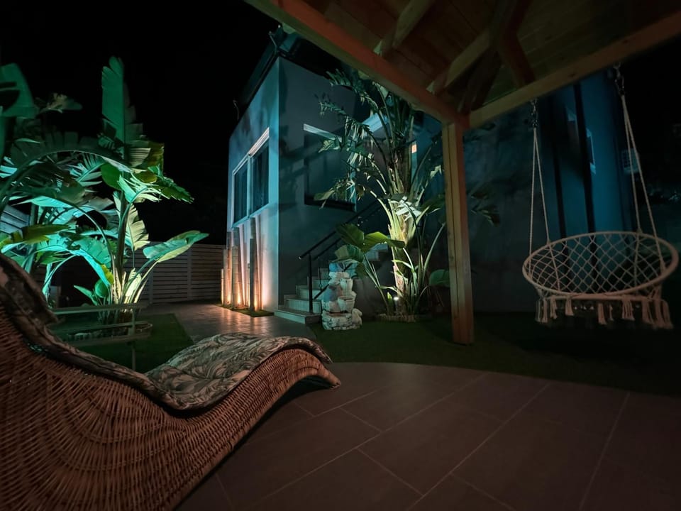 Night, Balcony/Terrace