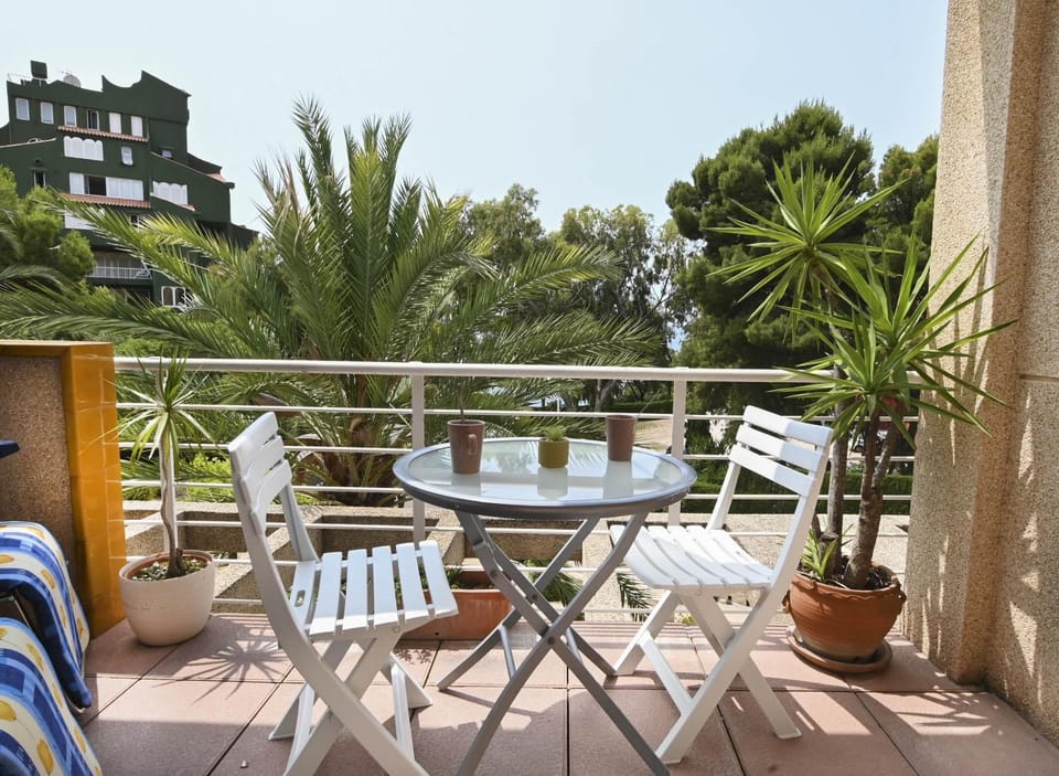 Balcony/Terrace, Garden view