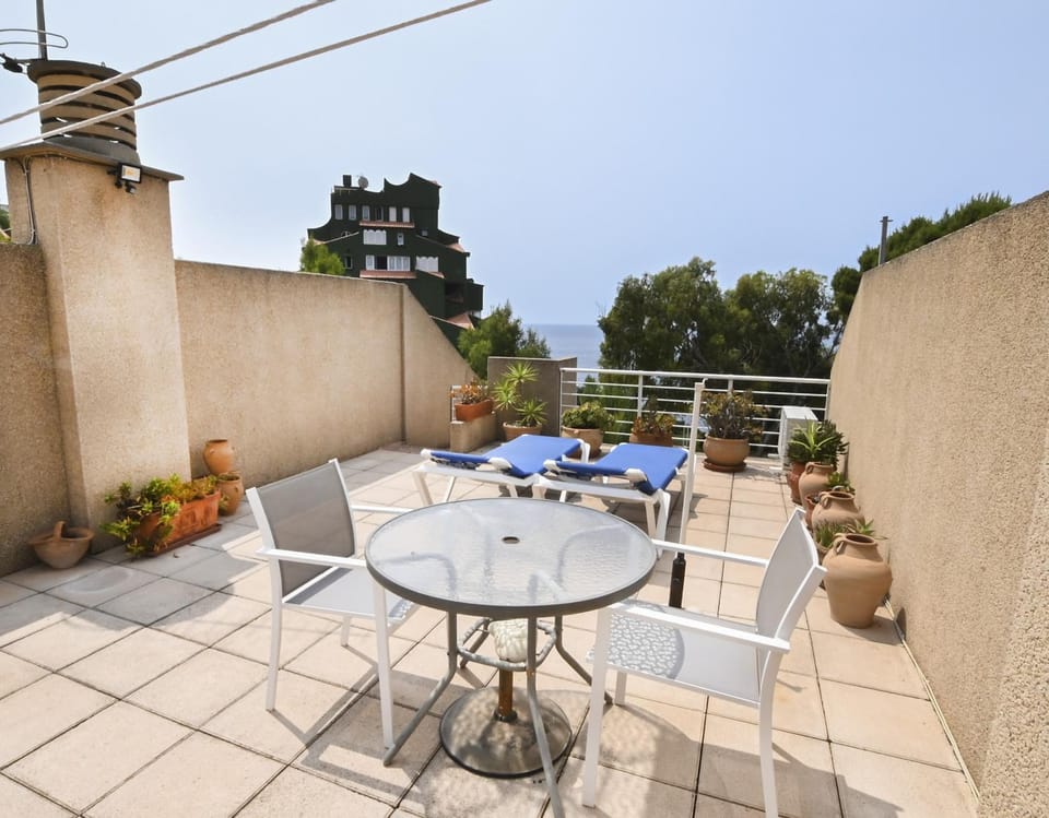 Balcony/Terrace, Balcony/Terrace